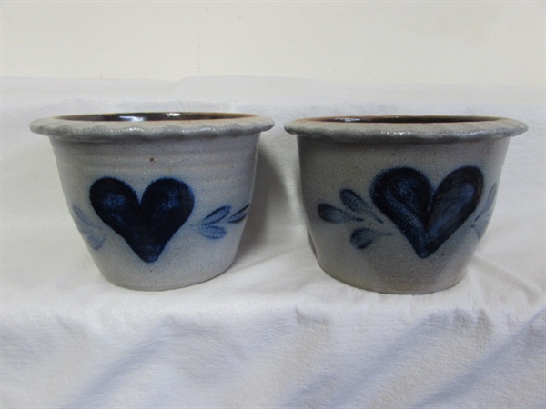 LOVELY POTTERY SET!