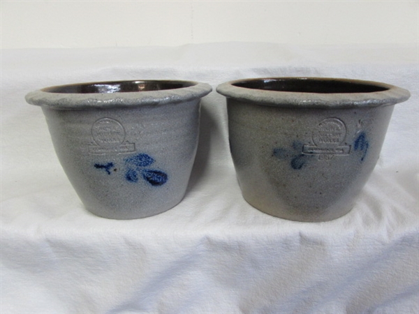 LOVELY POTTERY SET!