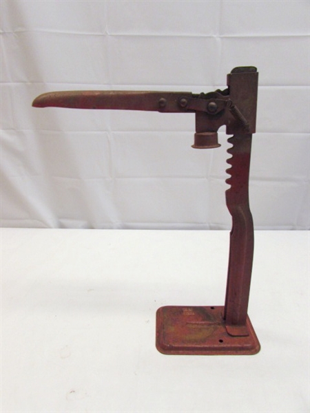 VINTAGE CLIMAX BOTTLE CAPPER