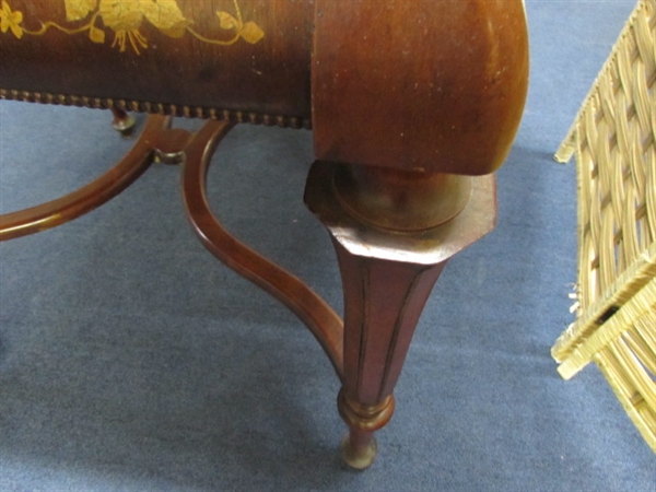 GORGEOUS ANTIQUE FOYER TABLE