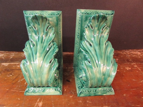 BEAUTIFUL CERAMIC BOOKENDS