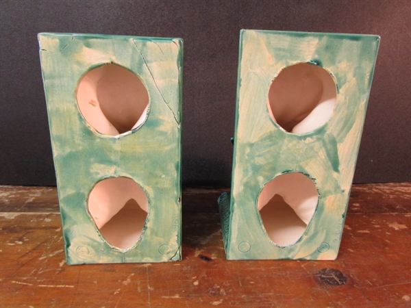 BEAUTIFUL CERAMIC BOOKENDS