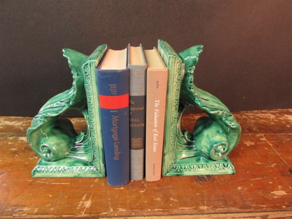 BEAUTIFUL CERAMIC BOOKENDS