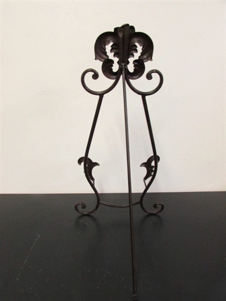 SMALL ORNATE METAL EASEL