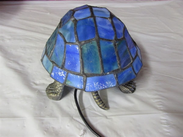 BRASS & STAINED GLASS TURTLE LIGHT