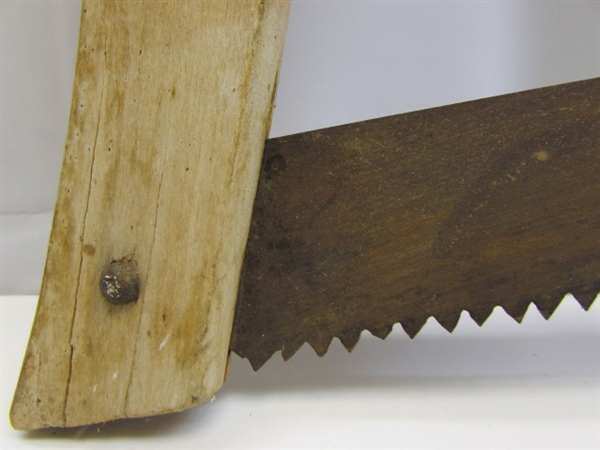 VINTAGE BUCK SAW