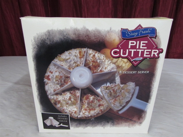 LARGE WOODEN BREAD BOX WITH PIE CUTTER