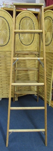 6 FT WOOD LADDER