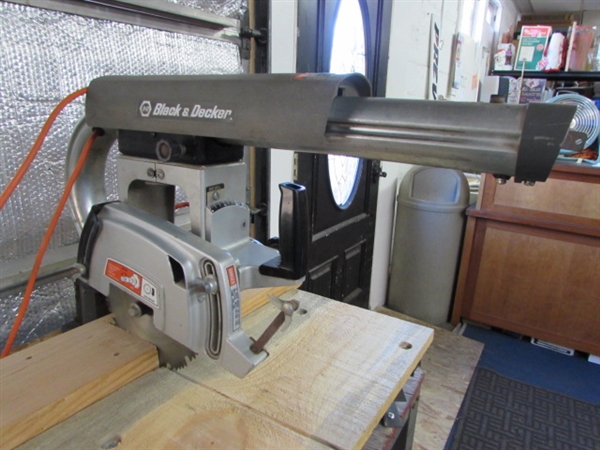 BLACK AND DECKER RADIAL ARM SAW