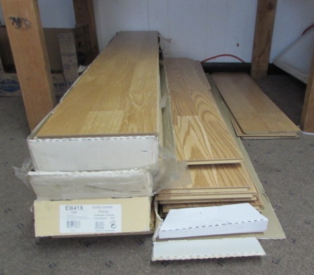 LAMINATE WOOD GRAIN FLOORING