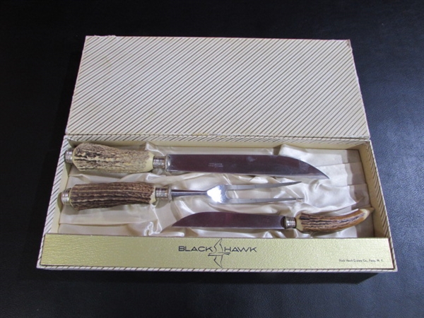 VINTAGE ANTLER HANDLE CARVING SET