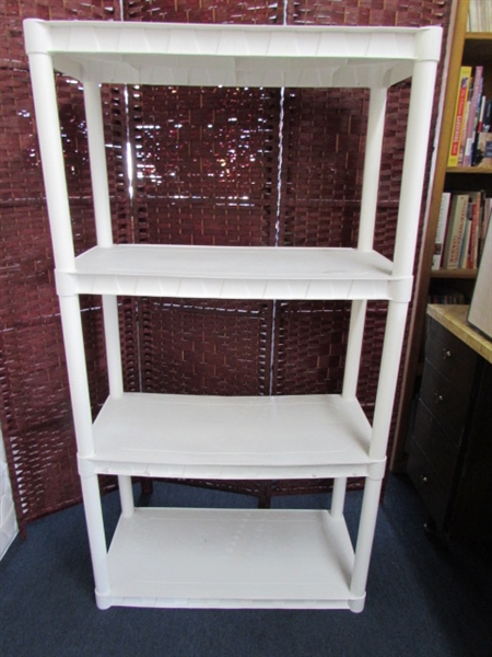 PLANO PLASTIC SHELVING UNIT