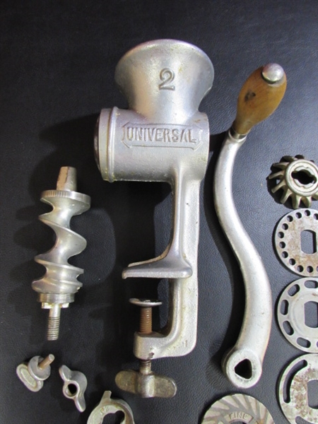 VINTAGE UNIVERSAL MEAT GRINDER