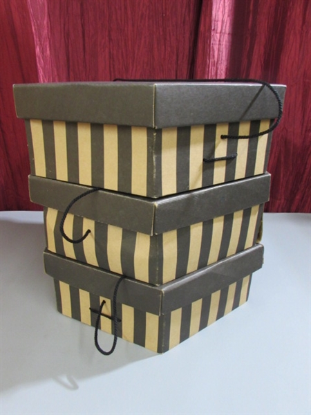 HAT BOXES WITH YARN