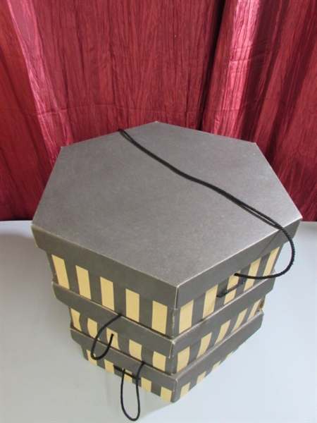 HAT BOXES WITH YARN