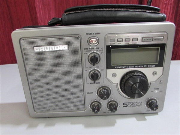 GRUNDIG AM/FM/SHORTWAVE RADIO