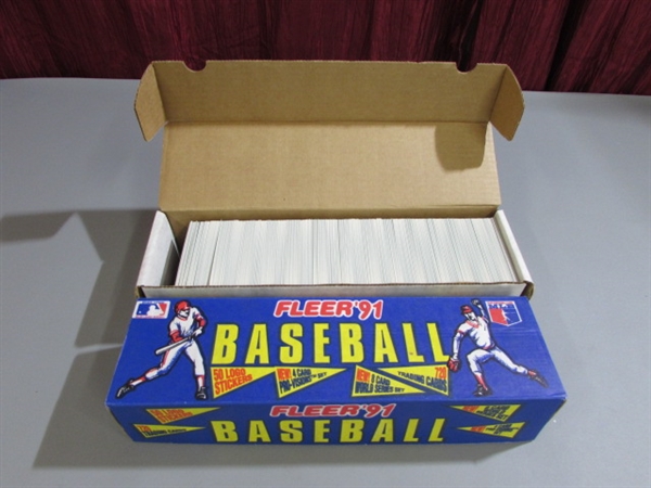 FLEER BASEBALL CARD COLLECTION