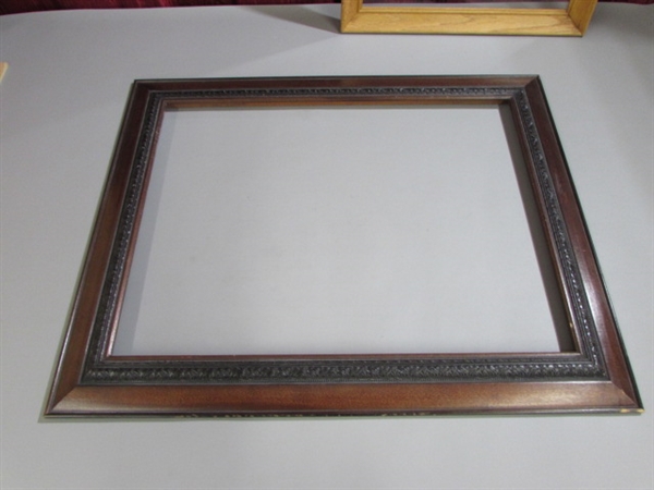 PICTURE FRAMES