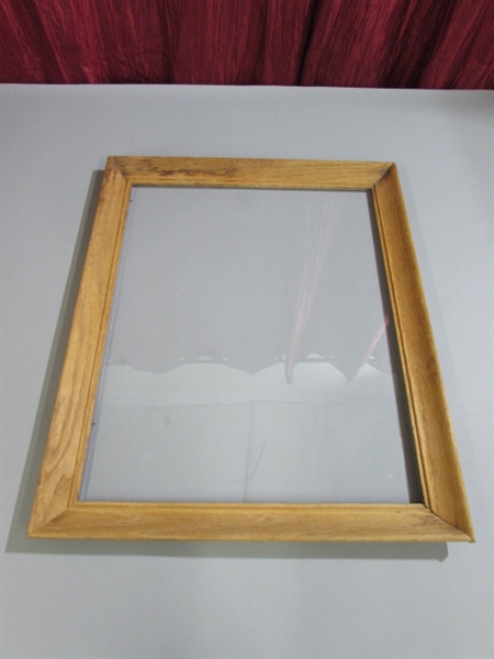 PICTURE FRAMES