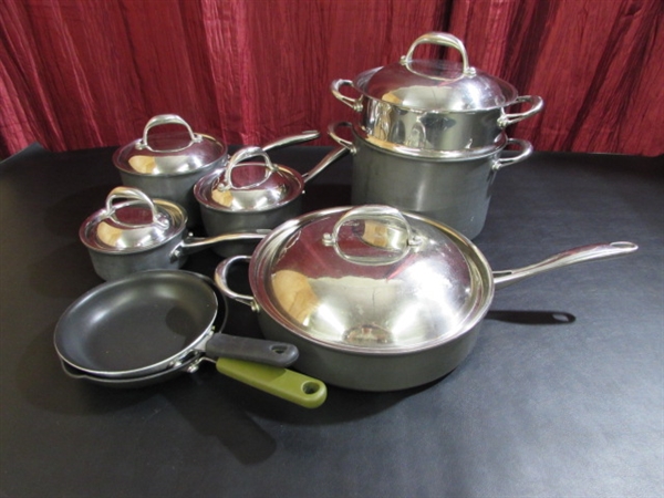 KIRKLAND POT & PAN SET