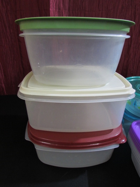 PLASTIC CONTAINERS