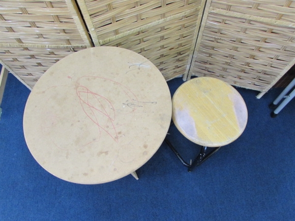 SMALL TABLE AND STOOL