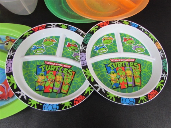 PLASTICWARE DISHES