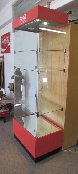 LIGHTED COCA-COLA DISPLAY CASE