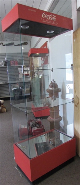 SECOND LIGHTED COCA-COLA DISPLAY CASE