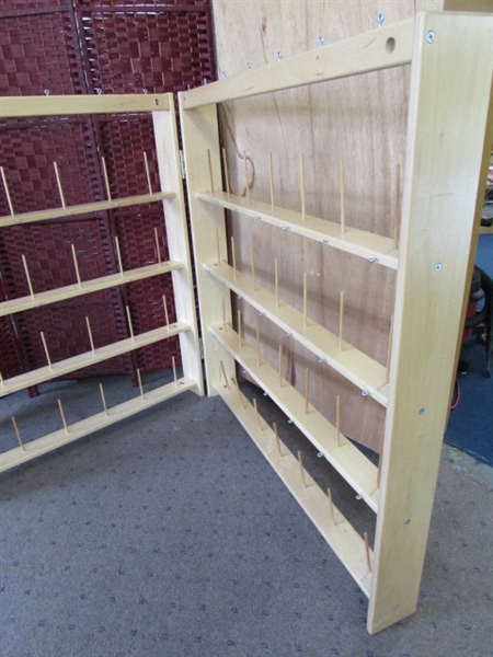 PINE WEAVING BOBBIN/SPOOL RACK