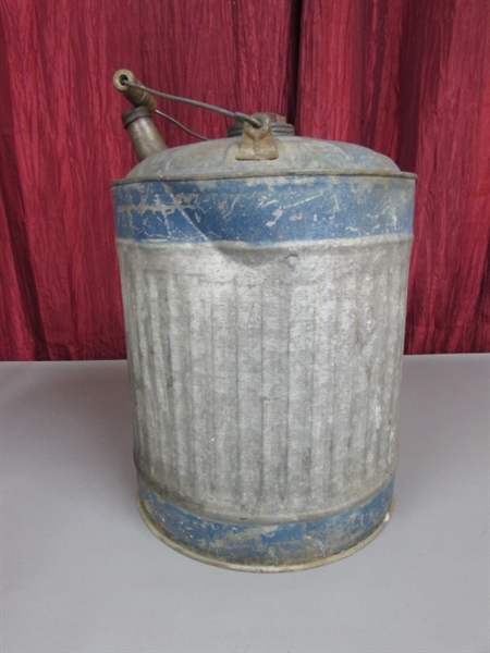 VINTAGE TIN CAN