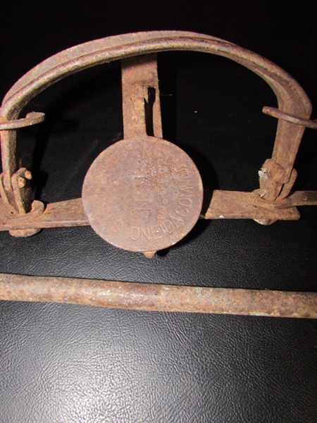 VINTAGE STEEL TRAPS