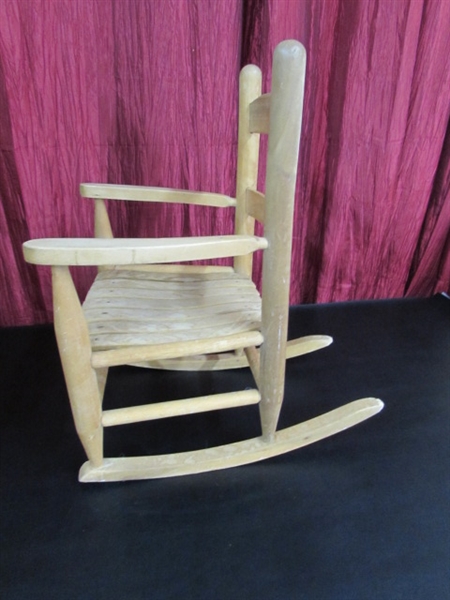 CHILDS WOOD ROCKING CHAIR