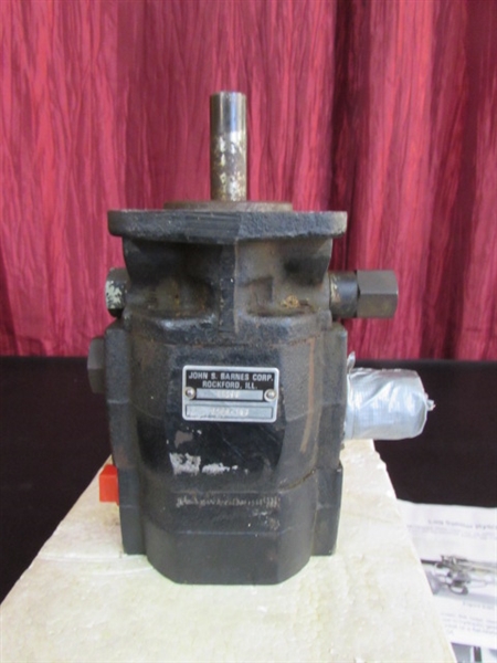 HYDRAULIC PUMP FOR A LOG SPLITTER