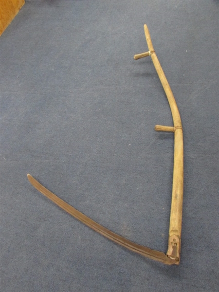 VINTAGE/ANTIQUE SCYTHE