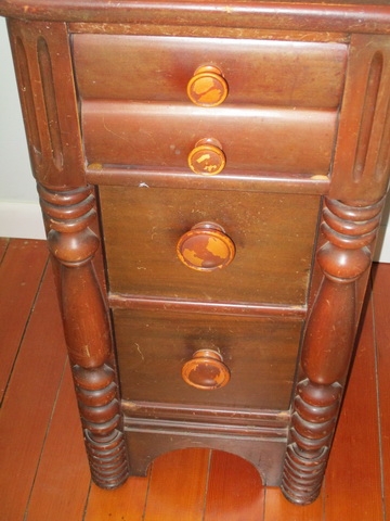 VINTAGE VANITY WITH MIRROR AND BENCH