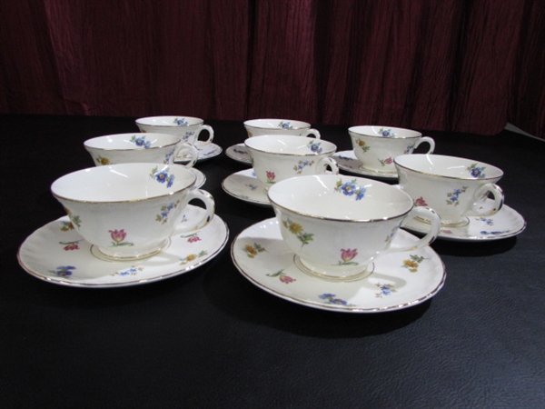 POPE-GOSSER CHINA 32-PIECE DISH SET