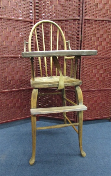 VINTAGE WOODEN HIGH CHAIR