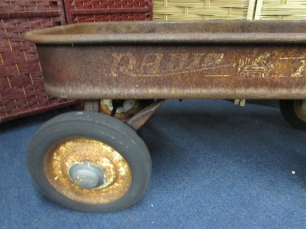 VINTAGE RADIO FLYER WAGON