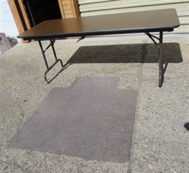 LARGE FOLDING TABLE & CHAIR MAT