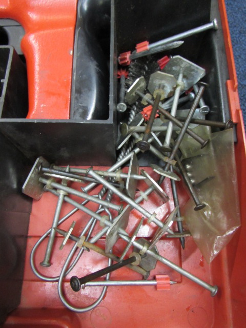 Lot Detail - HILTI DX35 PISTON DRIVE TOOL