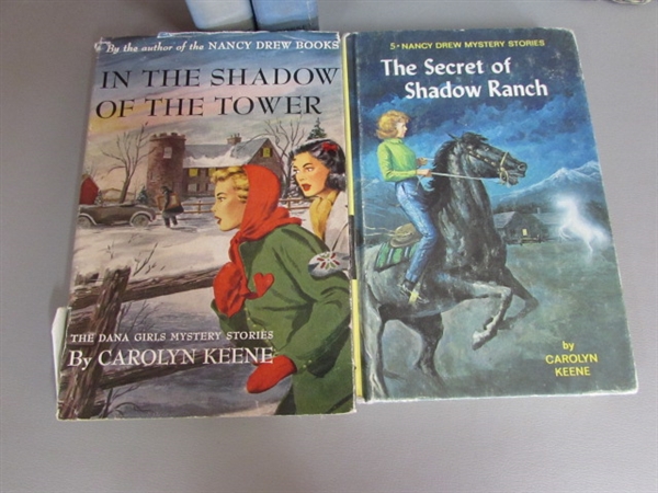 VINTAGE NANCY DREW GROSSET & DUNLAP BOOKS