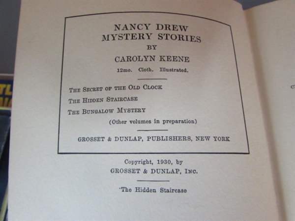 VINTAGE NANCY DREW GROSSET & DUNLAP BOOKS