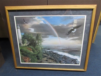 BEAUTIFUL FRAMED LIGHTHOUSE PICTURE