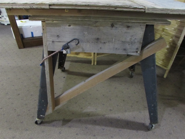 PORTABLE WORK TABLE