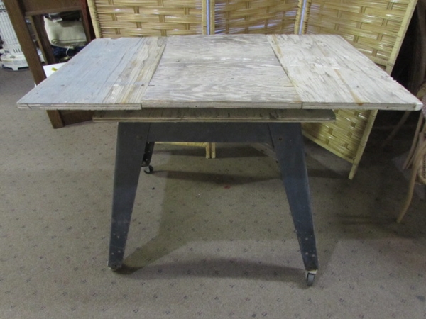 PORTABLE WORK TABLE