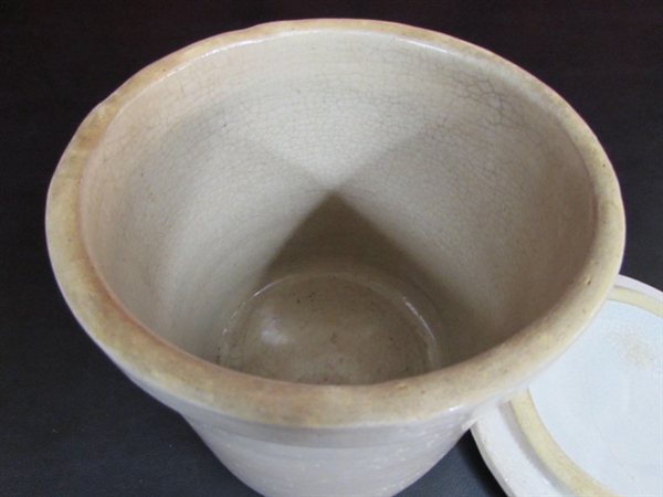 SMALL CERAMIC CROCK WITH LID