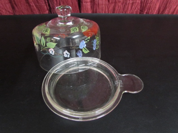 VINTAGE STANLEY THERMOS, TOASTMASTER SNACKSTER, TUPPERWARE AND MORE!