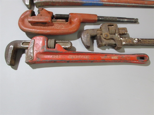 RIDGID PIPE CUTTER, PIPE WRENCH AND MORE