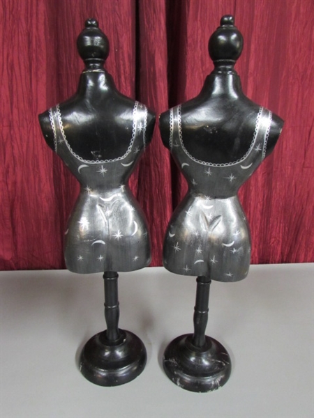 TWO WOOD WOMENS BUSTS
